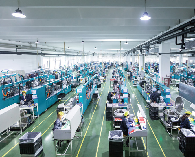 Zhaoqing pharmaceutical clean workshop project, automated assembly production line dust explosion-proof clean LED industrial lights